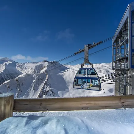 Panorama Aparthotel 3*