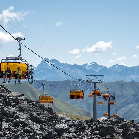 Panorama Aparthotel 3*