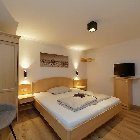 Panorama Aparthotel 3*